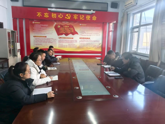 雪情来前齐动员，通力合作保畅通—张家口分中心涿鹿养护队召开除雪保畅动员会