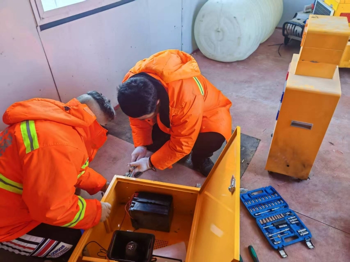 5202fafbe8bf18059f8b067ea51e9ff6