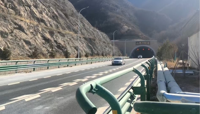 千城百县看中国丨河北蔚县：小龙门隧道激活春节文旅流量1