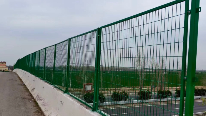 000352be7861cdda7bf7e6b30efd0b42