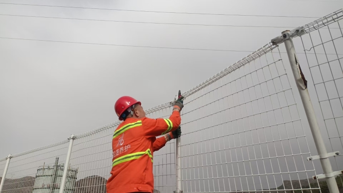 2064c8d11e45879e0d4add02de4e4478